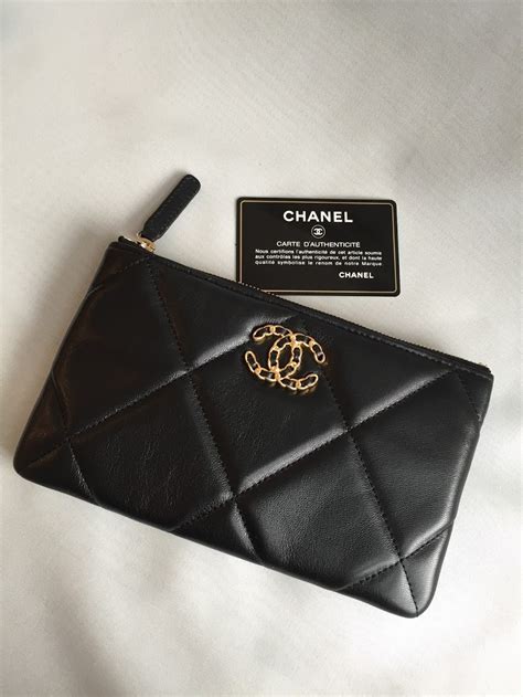 pochette 19 chanel|Chanel small pouch.